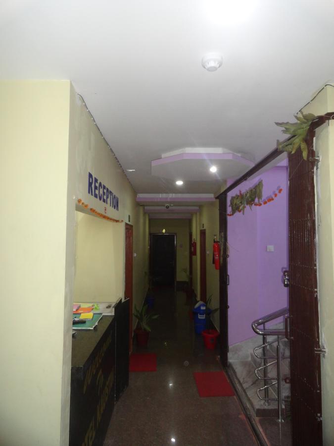 Hotel Kaustav Tezpur Kültér fotó